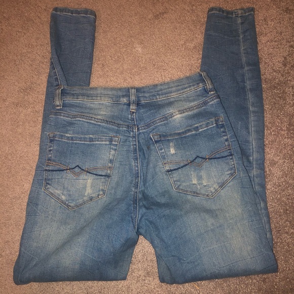 High-Rise Light Wash Denim Jean Legging - Picture 7 of 7